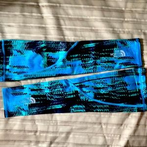 North Face Running Sleeves/Arm Warmers NWOT OS